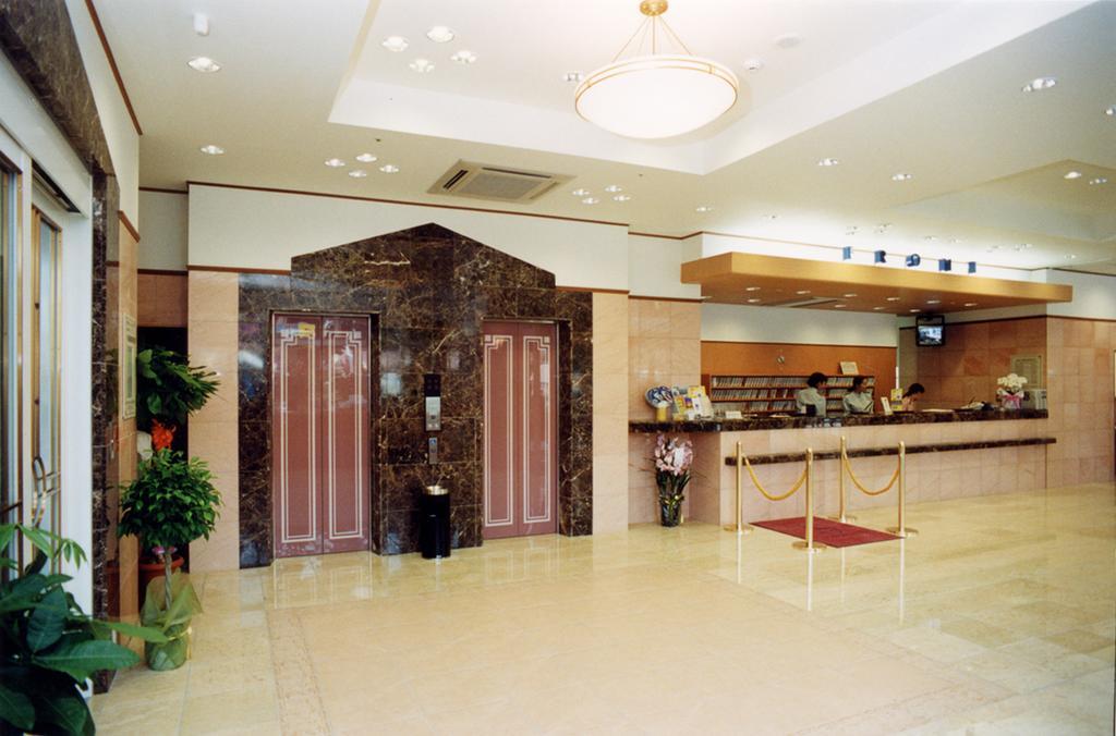 Toyoko Inn Tokyo Haneda Airport No.1 Esterno foto
